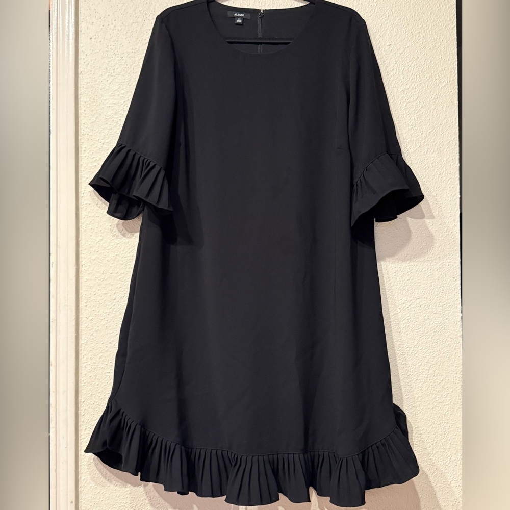 Alfani Elegant Black Long Sleeve Dress